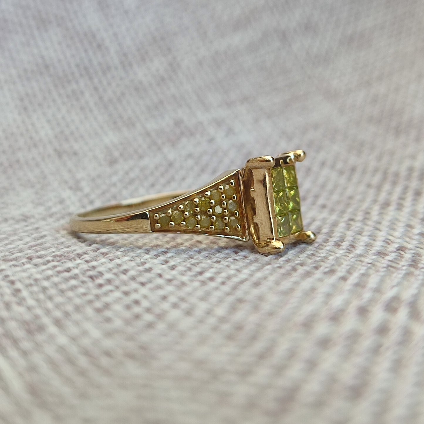 9ct Gold Yellow Diamond Ring