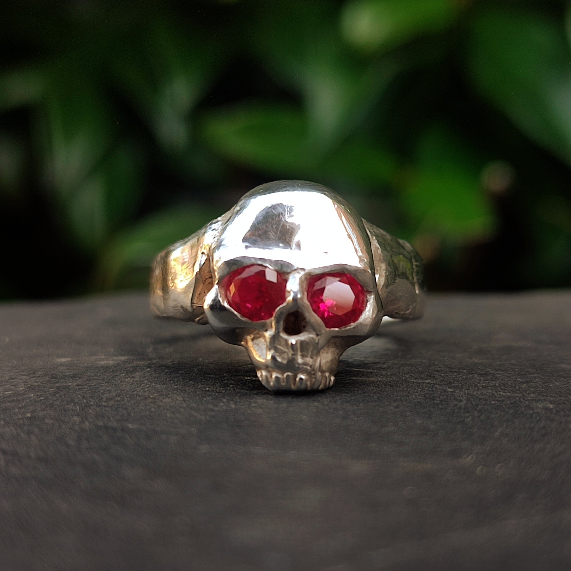 Ruby Skull Ring - silverhollowjewellery