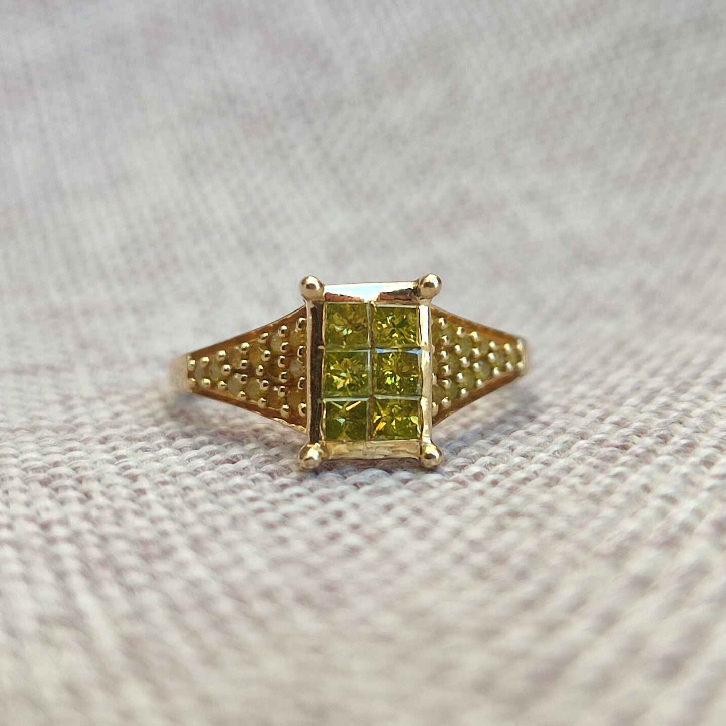 9ct Gold Yellow Diamond Ring