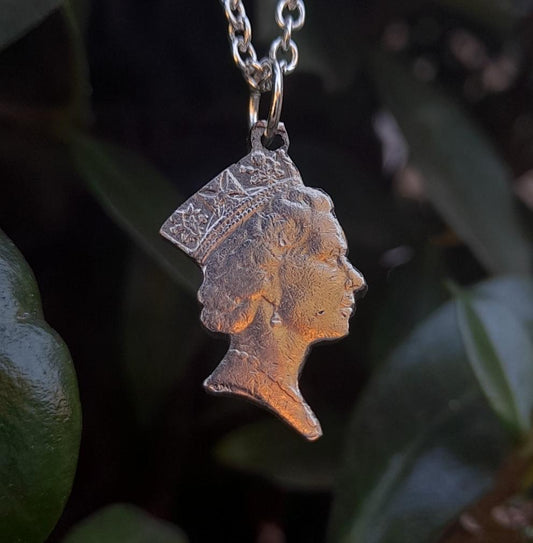 Silver Crowned Queen Pendant - silverhollowjewellery