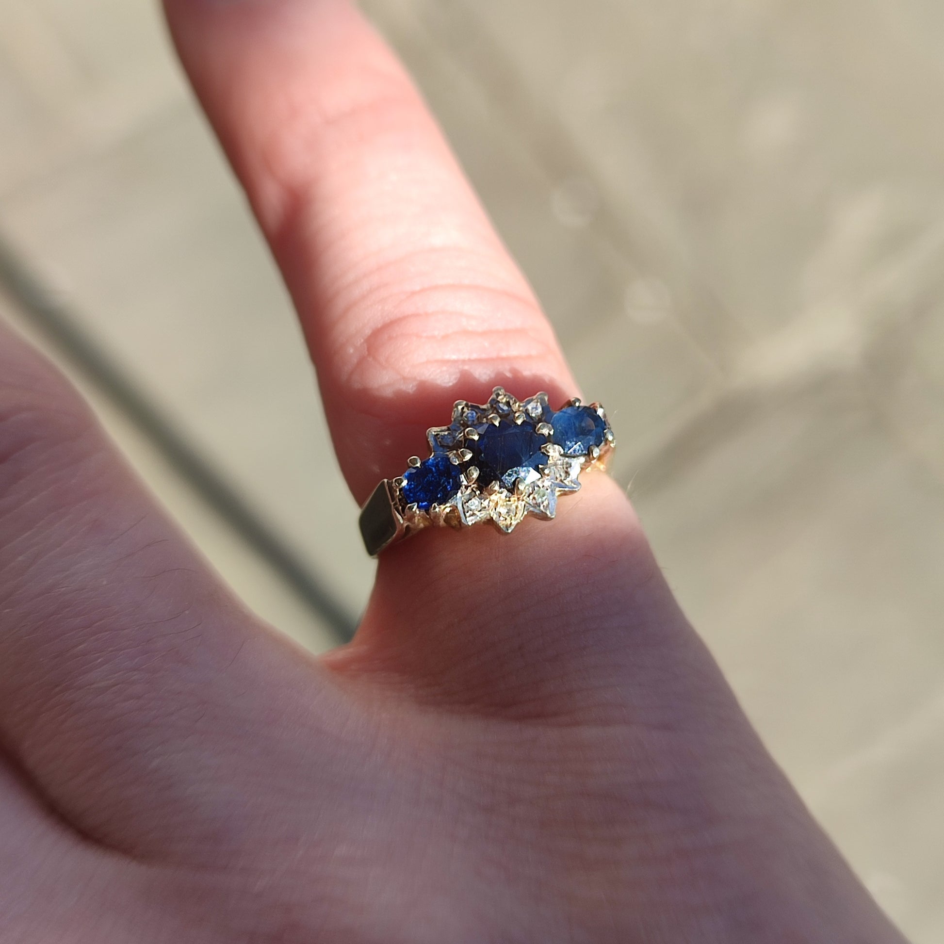 9ct Sapphire and Diamond Ring - silverhollowjewellery