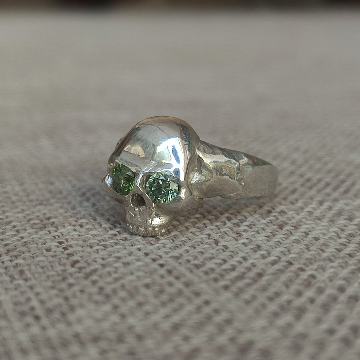 Green Diamond Skull Ring