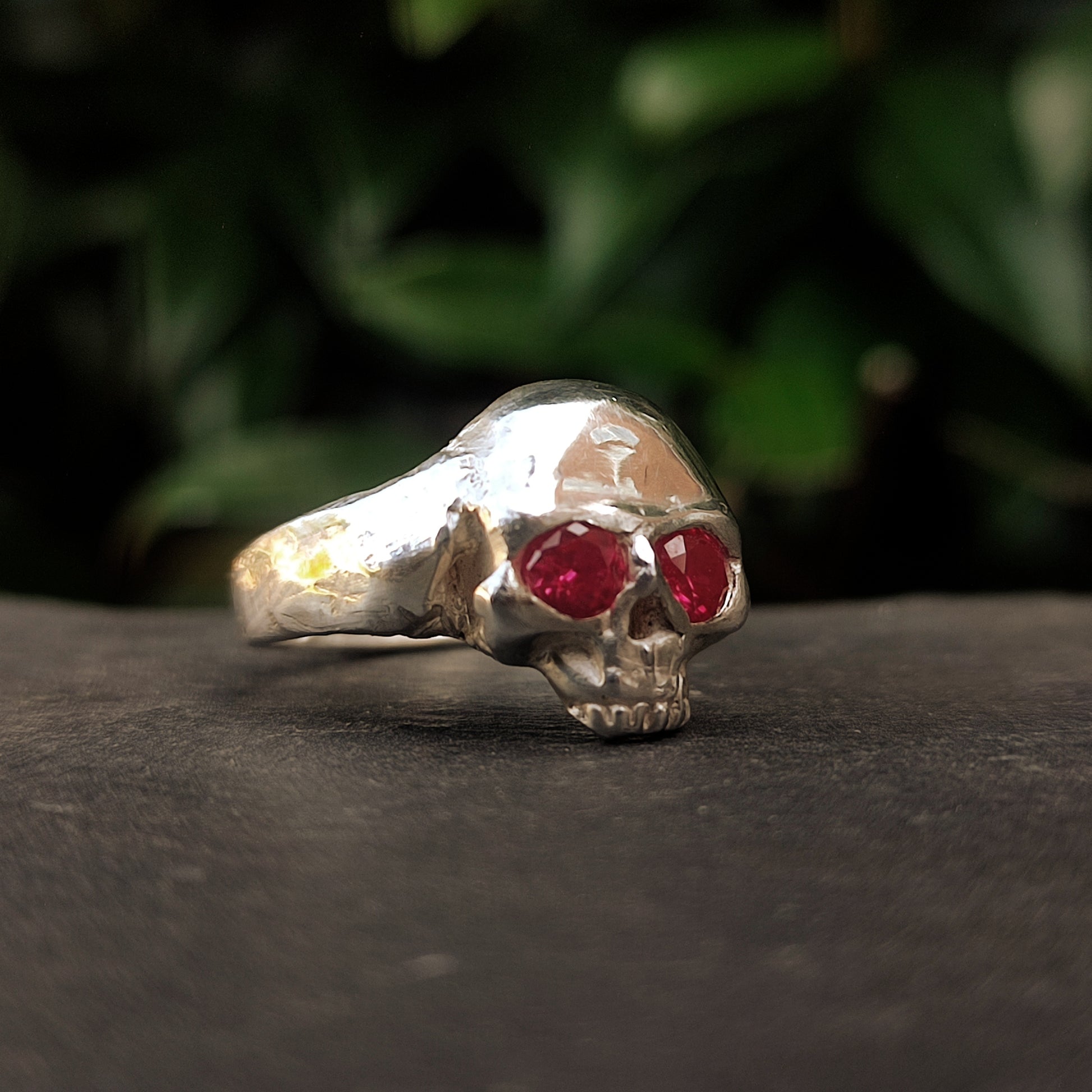 Ruby Skull Ring - silverhollowjewellery