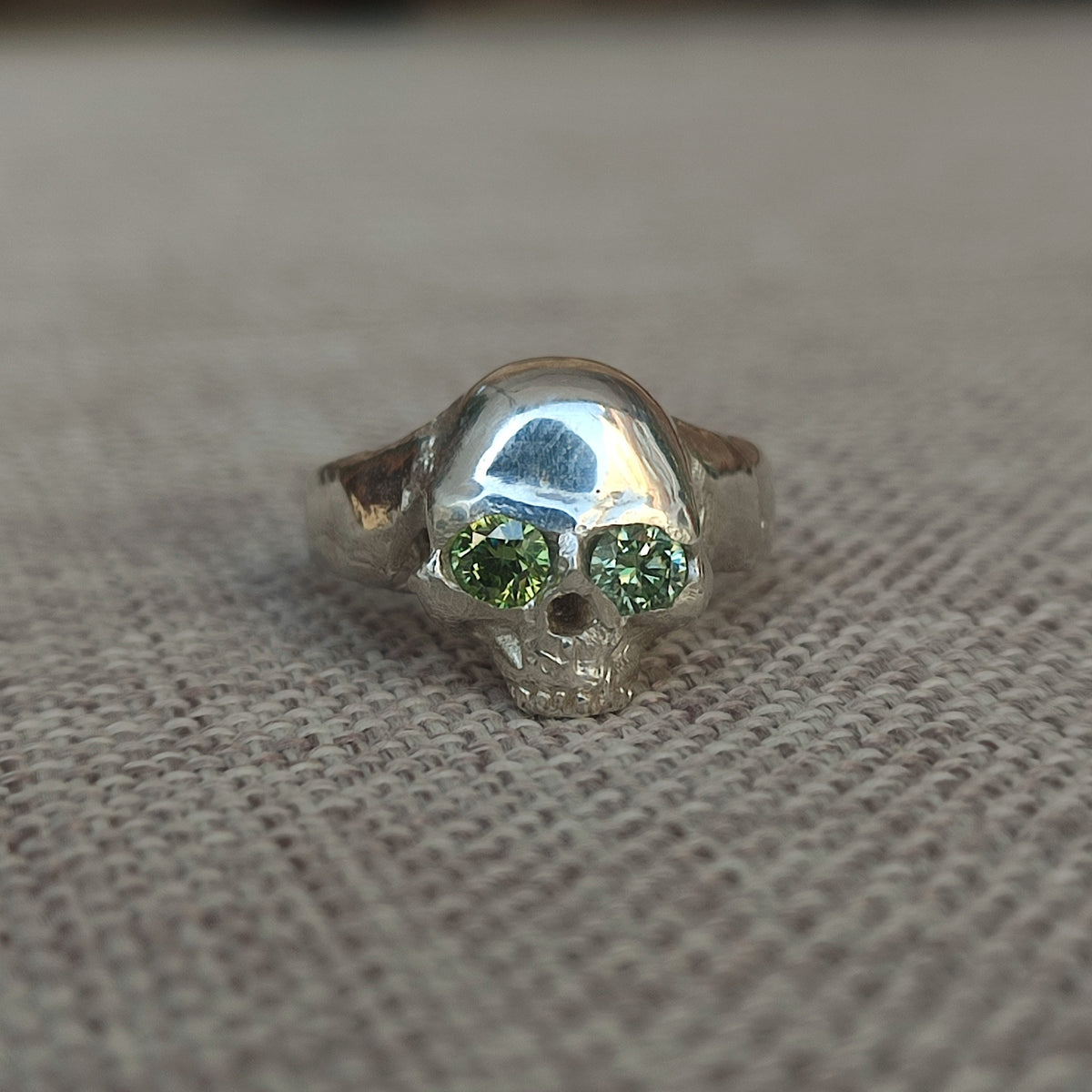 Green Diamond Skull Ring