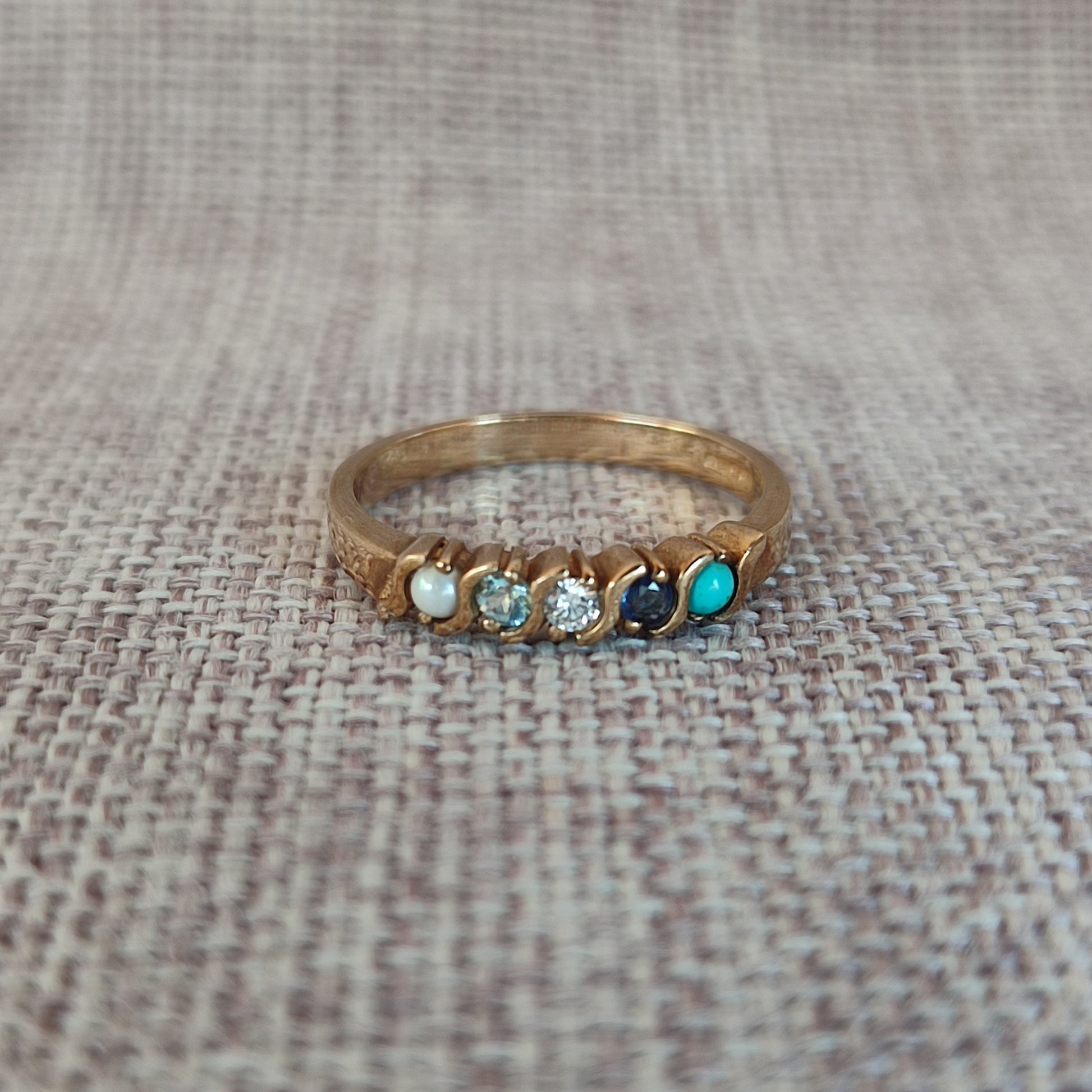 9ct Multi Gemstone Ring - silverhollowjewellery