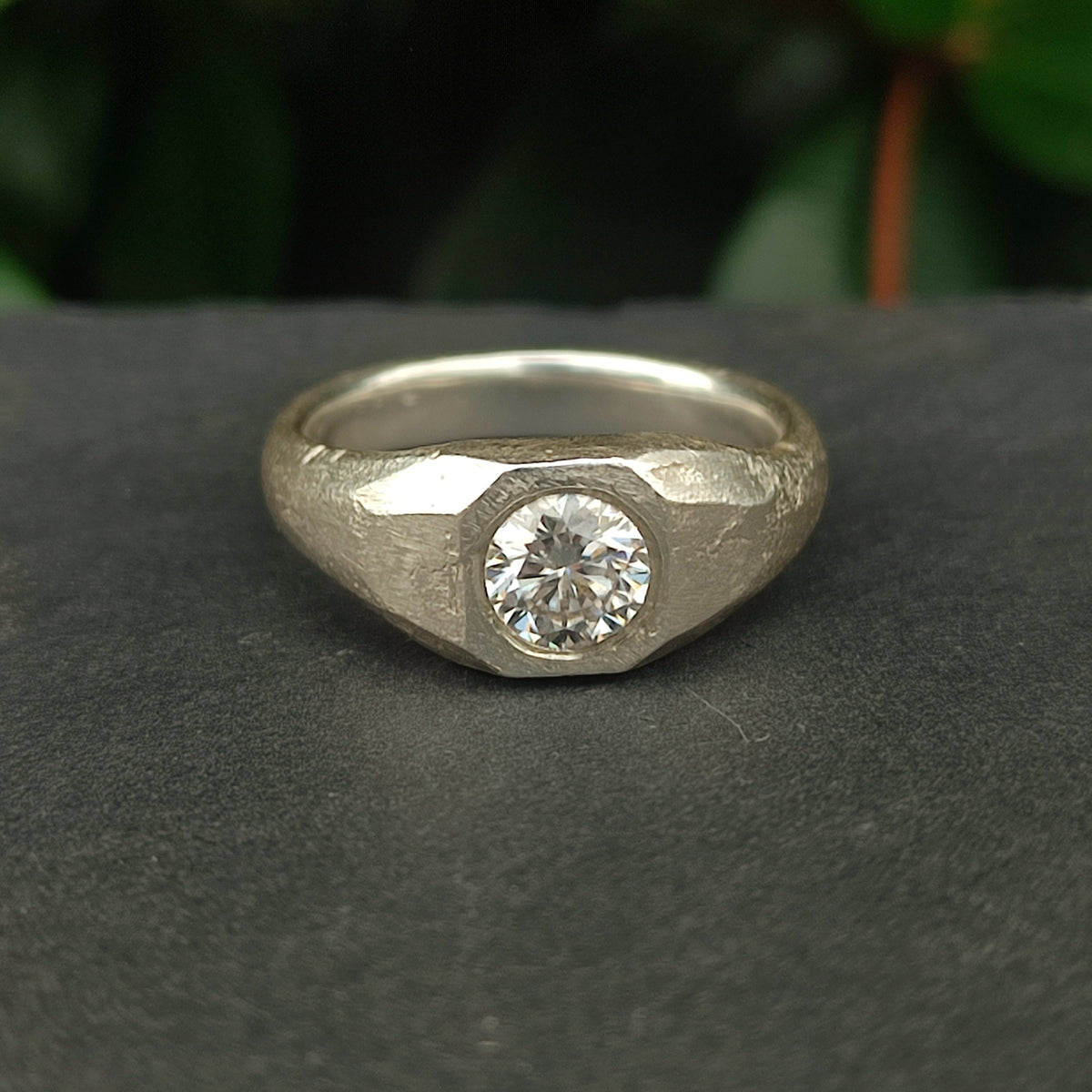 Moissanite Raw Signet