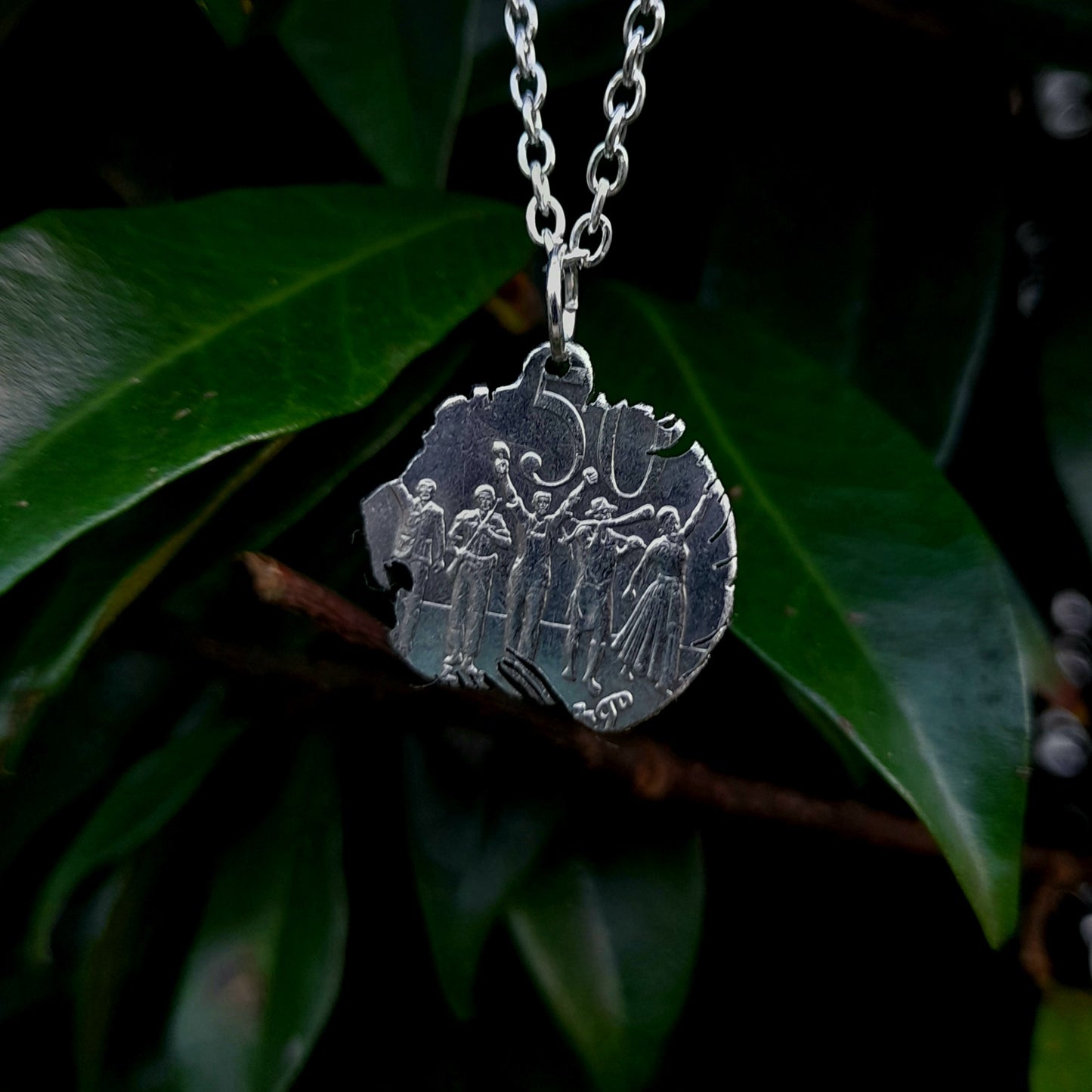 Silver Lion Pendant - silverhollowjewellery